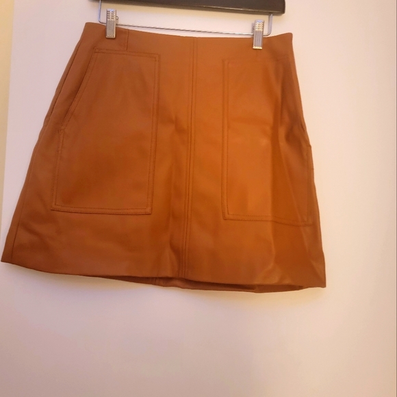 Pencil line skirt - Picture 1 of 2